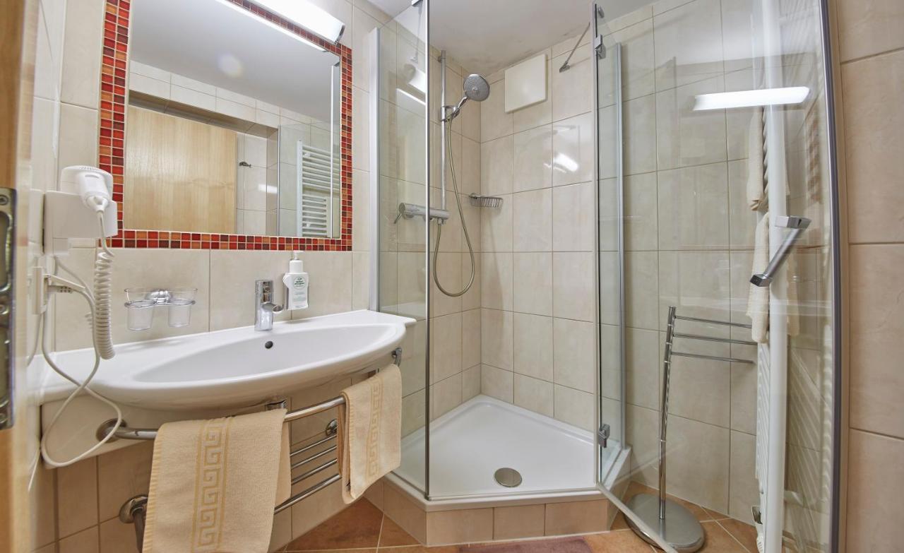 Hotel Gungau Σάαλμπαχ-Χίντεργκλεμ Εξωτερικό φωτογραφία