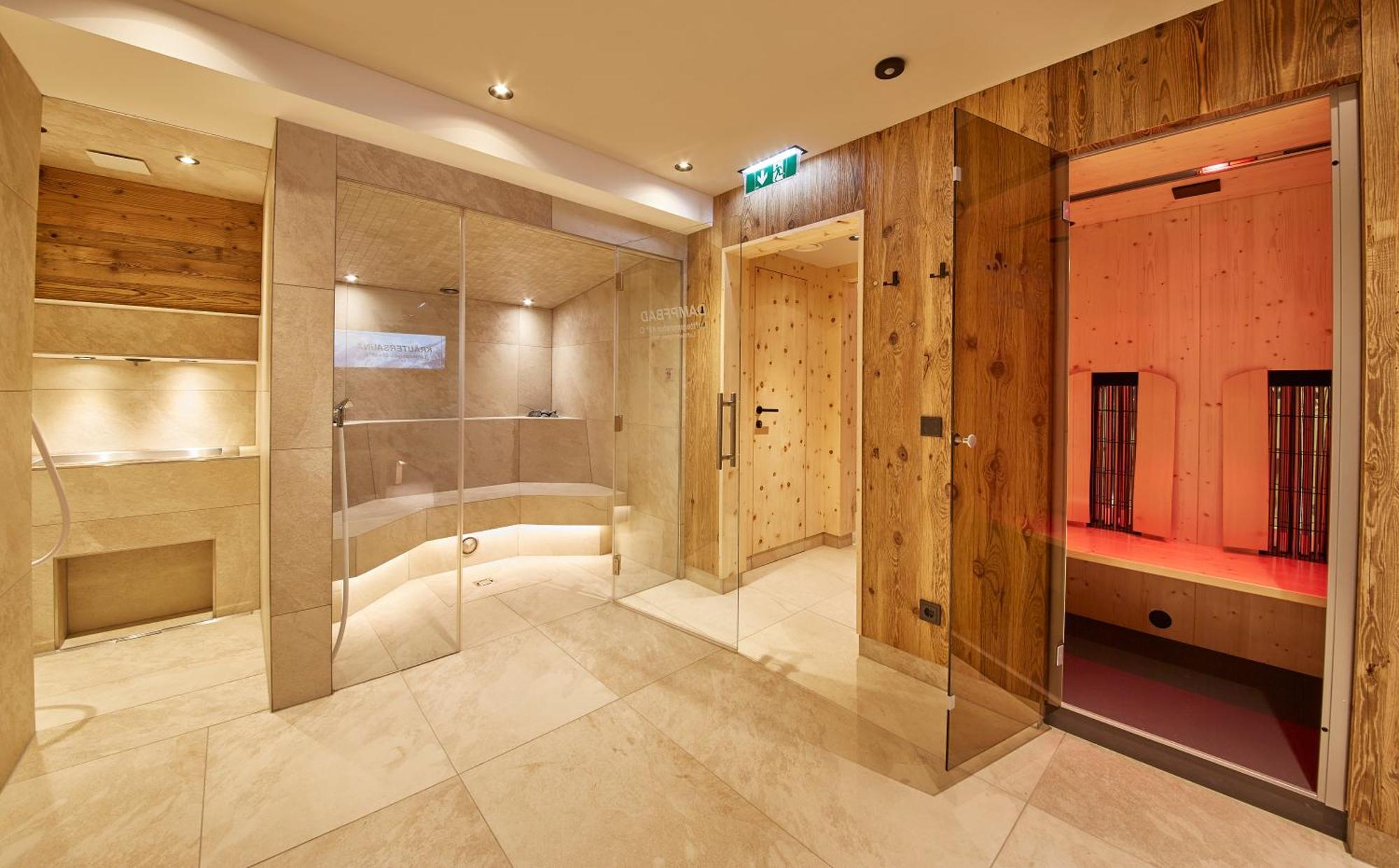 Hotel Gungau Σάαλμπαχ-Χίντεργκλεμ Εξωτερικό φωτογραφία